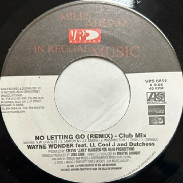 画像1: Wayne Wonder ft LL Cool J and Dutch / No Letting Go Remix - 7 Inch - (1)